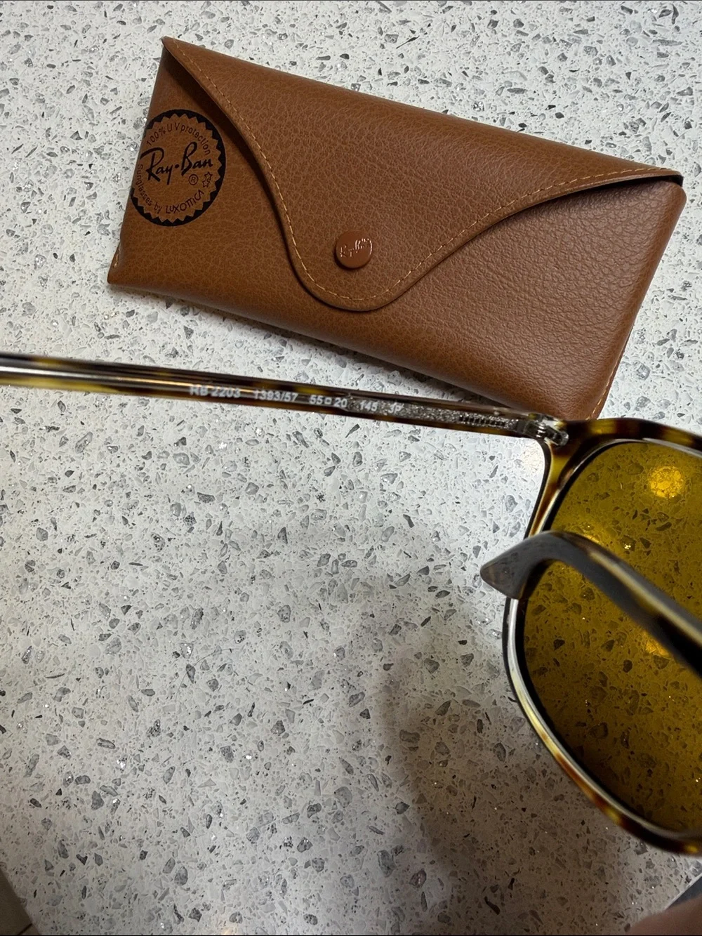 Womens Ray-Ban Polarized